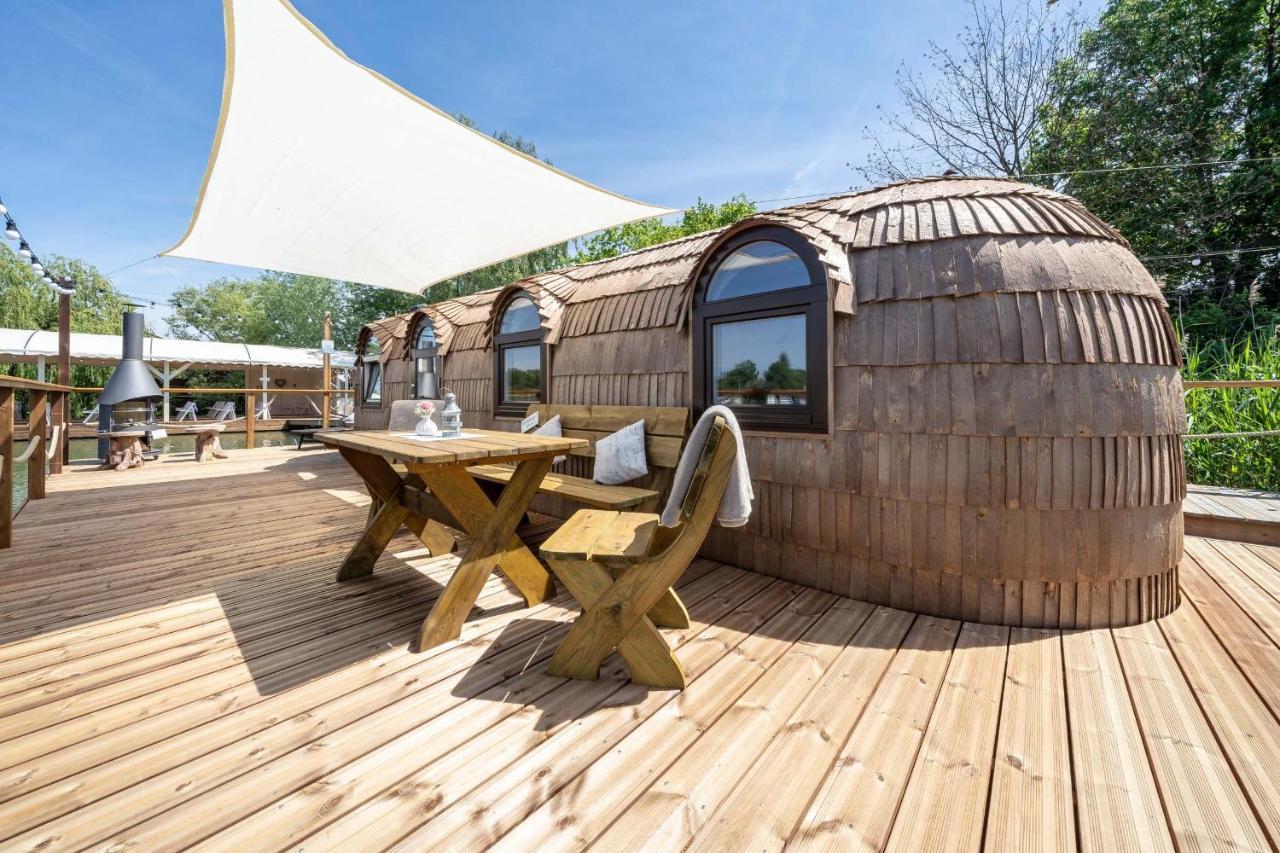 Lieblingsplatz Parey - Schwimmendes Iglu Hotel Exterior photo